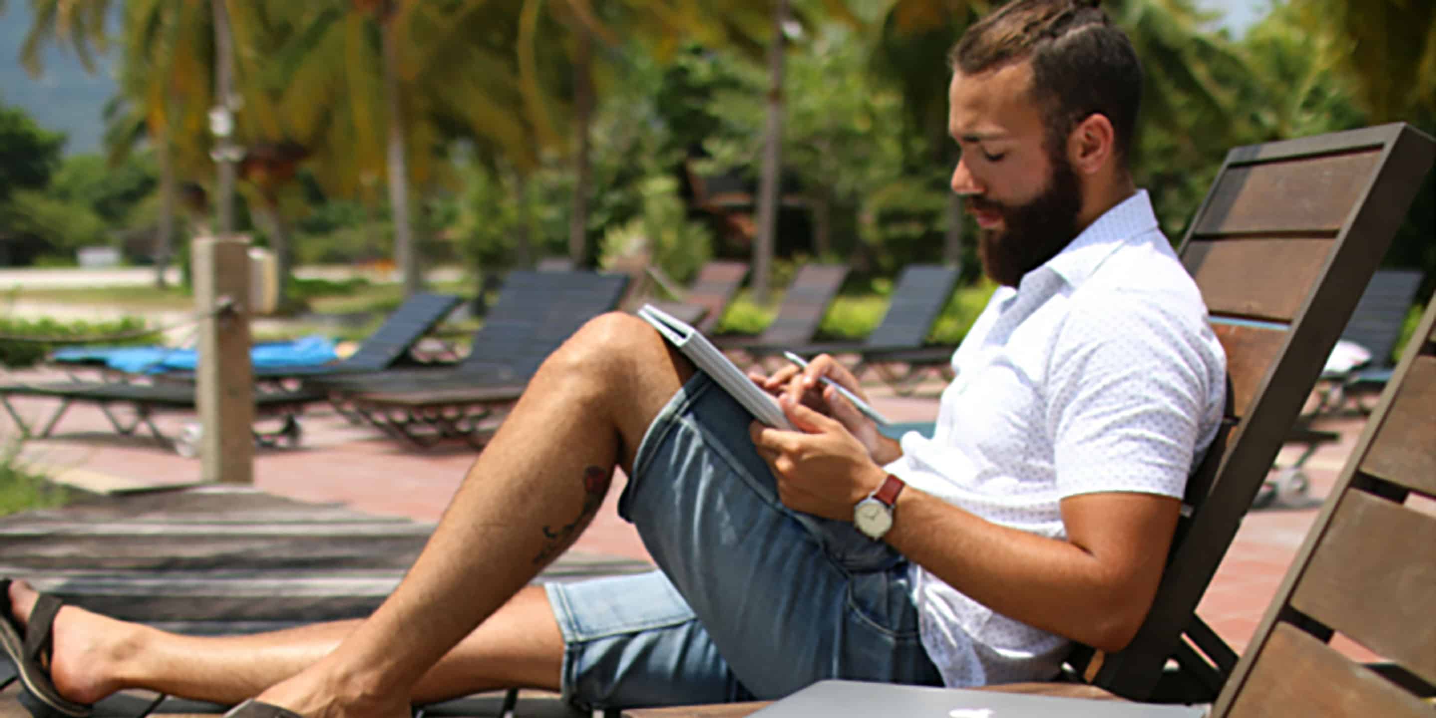 12. Olivier Lambert (LaTranchee.com) | Marketing, scotch et domination mondiale. Rejoignez Olivier dans La Tranchée!